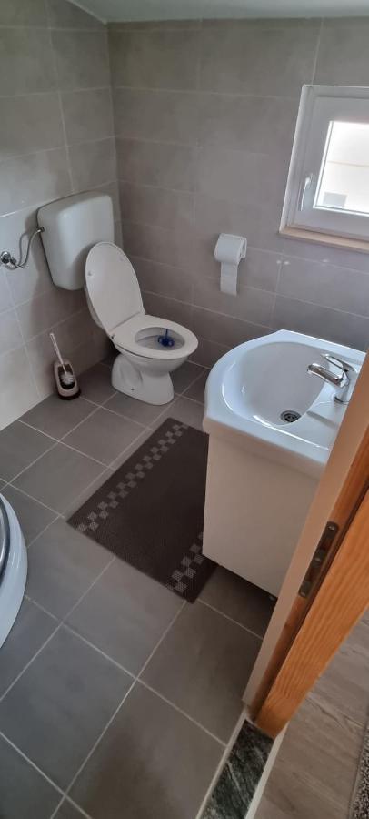 Apartmani Italo Біоград-на-Мору Екстер'єр фото