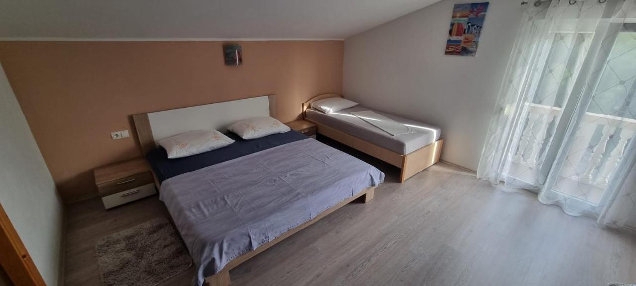 Apartmani Italo Біоград-на-Мору Екстер'єр фото
